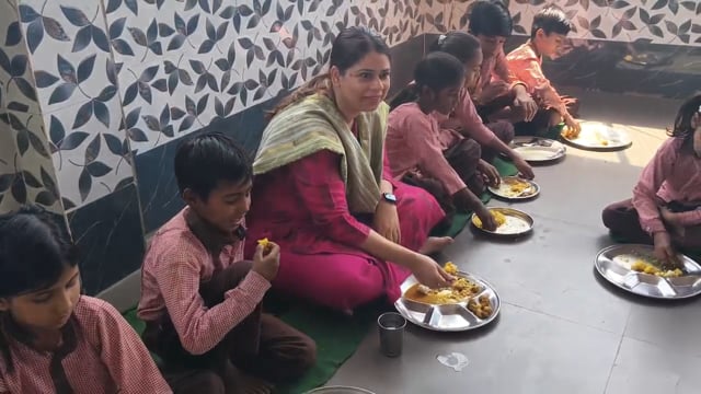 ➡️....बिजनौर ब्रेकिंग-डीएम जसजीत कौर का प्राथमिक विद्यालय का औचक निरीक्षण*