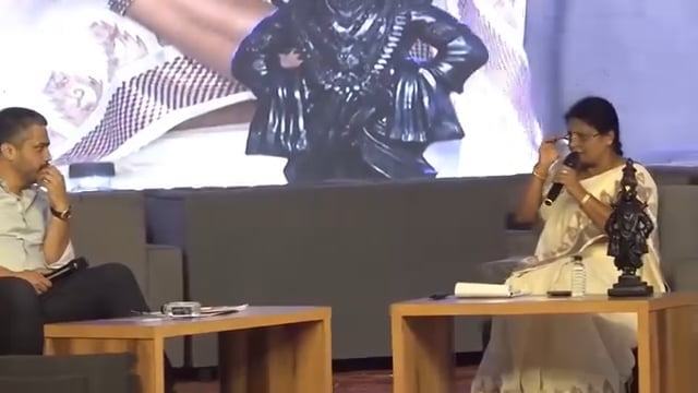 आजकाल पांढऱ्याची काळी करणारी माणस,पण तुम्ही केस काळे का करत नाहीत,सुषमा आंधरेचा रोहित पवारांना प्रश्न