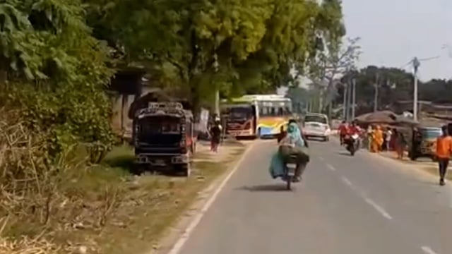 बस की चपेट में आने से साइकिल सवार गंभीर, बेतिया रेफर 