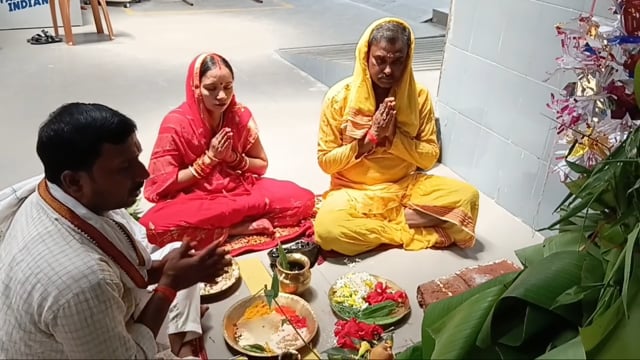 अक्षय तृतीया के अवसर पर साउथ सिटी मोटर्स में की गई पूजा अर्चना