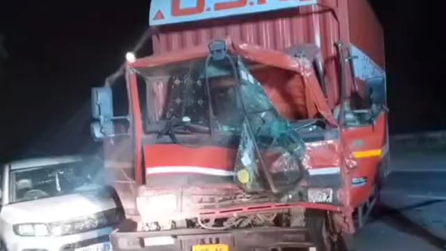 MANT-“माइलस्टोन 73.700 पर सुबह का कहर— अज्ञात वाहन बना हादसे की वजह, तीन जख्मी!”