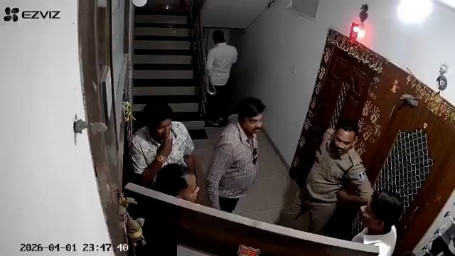 ➡️.....मध्य प्रदेश के इंदौर में एक चौंकाने वाला मामला सामने आया है।