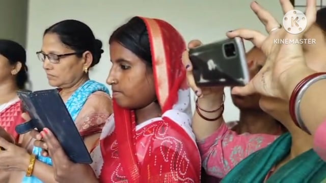 प्रखंड मुख्यालय में पोषण माह कार्यक्रम का आयोजन, सेविकाओं ने बनाई आकर्षक रंगोली।