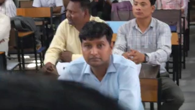 पलिया में जनगणना को लेकर तीन दिवसीय प्रशिक्षण शुरू, कुशल प्रशिक्षकों द्वारा डिजिटल सर्वेक्षण की दी जा रही जानकारी