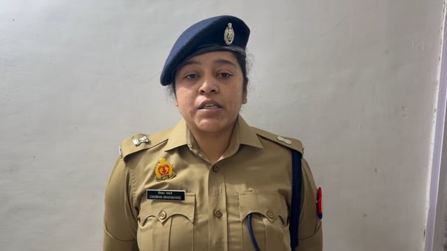 थाना कलान, जनपद शाहजहाँपुर क्षेत्रान्तर्गत ग्राम दारानगर में ट्रैक्टर व मोटरसाइकिल के बीच साइड देने को लेकर दोनों पक्षो