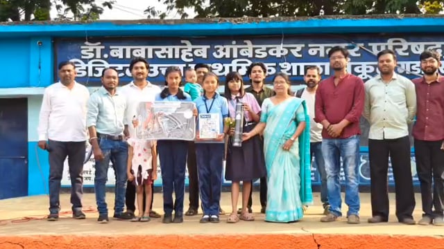 डॉ. बाबासाहेब आंबेडकर यांच्यावर जीवनावर निबंध स्पर्धा; युवा भीम गर्जना संघटनेचा प्रभावी उपक्रम...