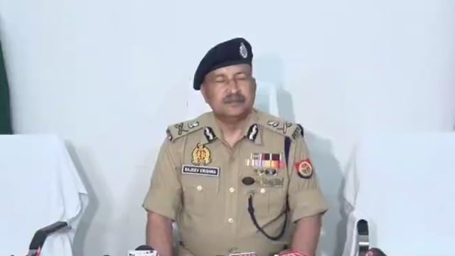 नोएडा में  ATS की बड़ी कार्रवाई दो संदिग्ध गिरफ्तार,
लखनऊ, उत्तर प्रदेश DGP राजीव कृष्णा के बयान
