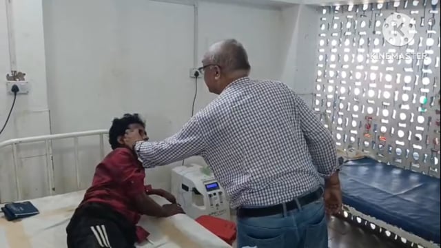 पत्नी से विवाद के बाद युवक ने खाया कीटनाशक, गंभीर स्थिति में भागलपुर रेफर।