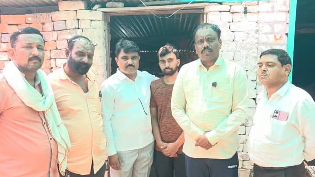 अहमदपूर तालुक्यातील अंधोरी येथे कर्जबाजारी मुळे शेतकऱ्यांने गळफास घेऊन केली आत्महत्या