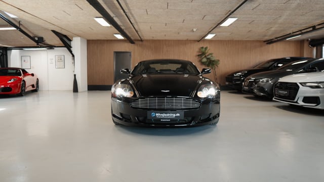 Aston Martin DB9 5,9 V12 456HK 2d 6g Aut. – Video 1