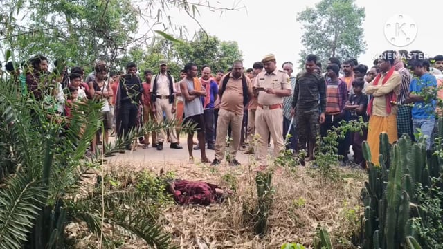 सड़क किनारे अज्ञात युवक का लाश मिलने से इलाके में मचा हड़कंप। पुलिस जांच में जुटी।