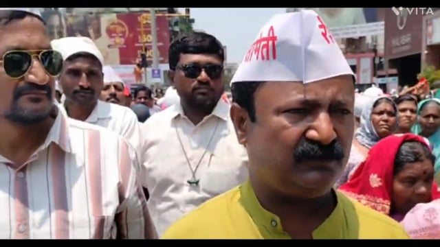 आज ऐतिहासिक दशहरा चौक से कलेक्टर ऑफिस पर पाच माॅगके लीए कडी धुमें मार्च निकाला।