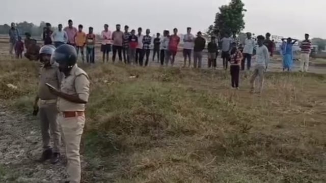 शौच के लिए निकली दिव्यांग महिला का तालाब में मिला शव, गांव में मचा हड़कंप