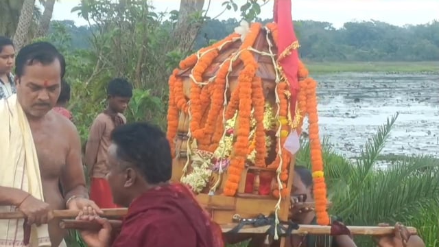 ପ୍ରତିବର୍ଷ ଭଳି ଆଜି ଚିତ୍ରଡ। ଧର୍ମ କ୍ଷେତ୍ର ରେ ପ୍ରଭୁ ଶ୍ରୀ ଜଗନ୍ନାଥ ଙ୍କ ଚନ୍ଦନ ଯାତ୍ରା ଅନୁଷ୍ଠିତ ହୋଇଯାଇଛି।