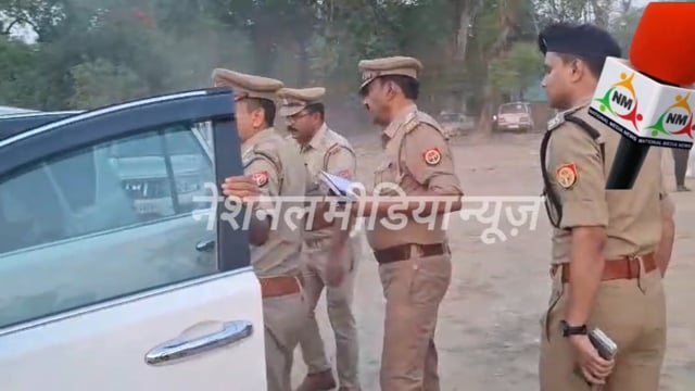 4 बच्चों की हत्या से दहला इलाका,
अंबेडकरनगर अकबरपुर कोतवाली क्षेत्र में चार मासूमों का कत्लेआम भारी पुलिस बल के साथ DIG और DM पहुंचे घटनास्थल।