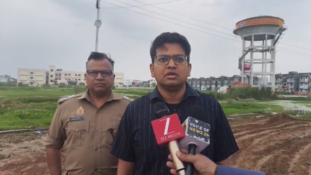 सिद्धार्थनगर में बड़ा रेस्क्यू 16 घंटे बाद टंकी पर फंसे दो युवक सेना के हेलिकॉप्टर से सुरक्षित निकले