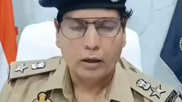 ......मुजफ्फरनगर: खतौली थाना क्षेत्र में कैलावड़ा-फलावदा मार्ग पर सड़क हादसे में एक ही परिवार के तीन लोगों की मौत