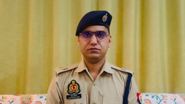 जनपदीय पुलिस द्वारा विशेष अभियान चलाकर कुल 72 एनबीडब्ल्यू/वाँछित अभियुक्तों को गिरफ्तार करने व अग्रिम विधिक कार्यवाही 