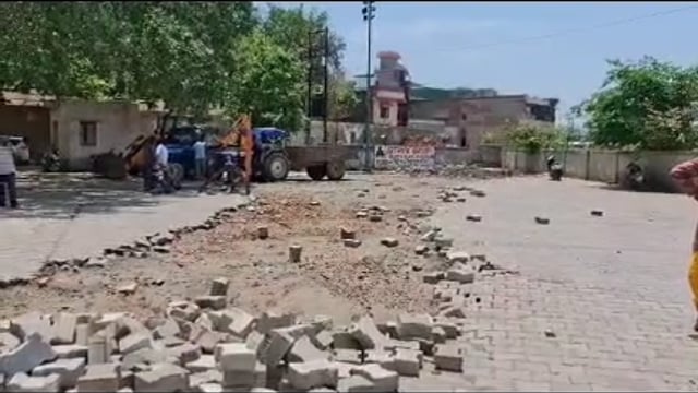 MANT-जन्मभूमि में अंडरपास पर बवाल! रास्ते बंद होने के डर से भड़के लोग, आखिर बदलेगा डिजाइन?”