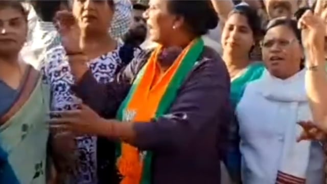 रुड़की! पश्चिम बंगाल में भाजपा की प्रचंड जीत को लेकर रुड़की में मनाया गया जश्न!