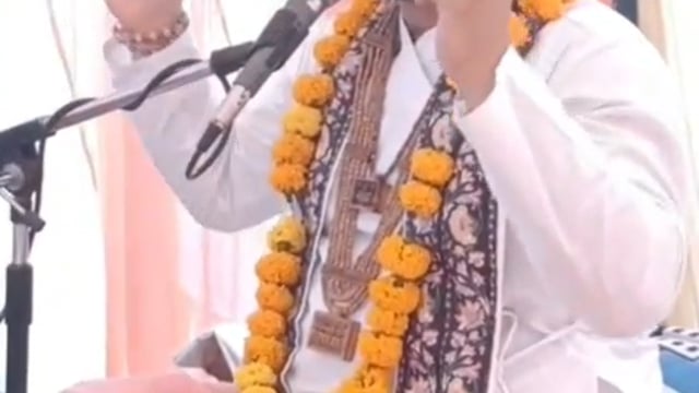 मथुरा से निकली  पद यात्रा मांस मदिरा मुक्त हो सीएम कार्यालय लखनऊ पर ज्ञापन सौपेगी 
