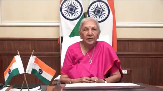 ➡️......राज्यपाल आनंदीबेन पटेल ने प्रदेशवासियों के नाम एक महत्वपूर्ण संदेश जारी करते हुए जनगणना 2027 के शुभारंभ की घोषणा की है!!
राज्यपाल ने इस राष्ट्रीय कार्य को सफल बनाने के लिए प्रदेश की जनता से सक्रिय भागीदारी की अपील की है!!