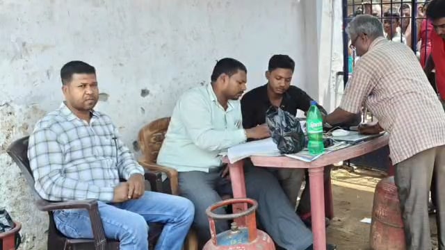 उपभोक्ताओं को राहत देने मैदान में उतारा प्रशासन, गैस एजेंसियों पर कड़ी निगरानी
