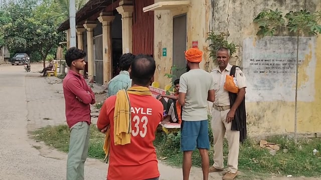 एक पल की चूक और खत्म हो गई जिंदगी, बासी नदी में गिरा साइकिल सवार