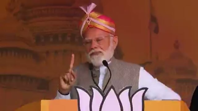 ▶️......आज, 10 मई एक ऐतिहासिक तारीख है। 1857 में ठीक इसी दिन स्वतंत्रता संग्राम की पहली चिंगारी भड़की थी। समय के साथ, यह चिंगारी एक विशाल ज्वाला में बदल गई, जिसने गुलामी की बेड़ियों को जलाकर राख कर दिया। साहस और शौर्य की यह विरासत ही हमारी सबसे बड़ी ताकत है।" - पीएम मोदी आज  बंगलूरू में
