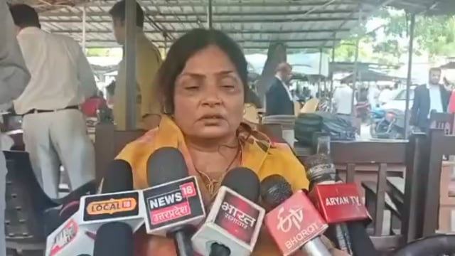 पश्चिम बंगाल के मुख्य मंत्री के PA की हत्या के बाद बलिया से राज सिंह की गिरफ्तारी को लेकर माँ ने बेटे को बताया निर्दोष