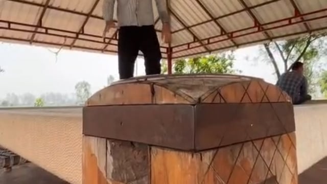 ▶️......विश्व की सबसे बड़ी खटिया*
🤣🤣