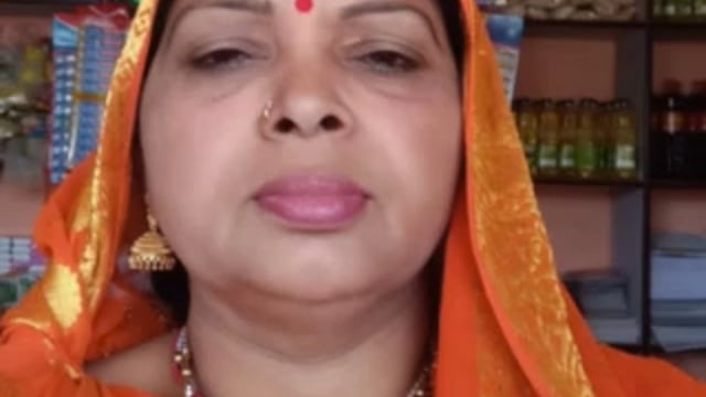 बाघराय थाना क्षेत्र के नारंगपुर में तेज आंधी तूफान ने शांति देवी पत्नी राजेंद्र कुमार की 9फिट की दीवाल गिरने से हुई मौत,