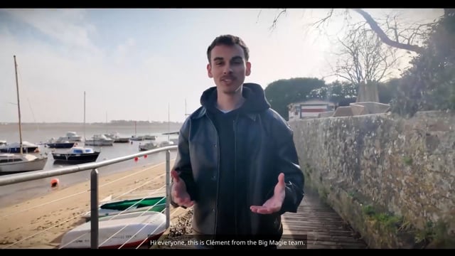 Video Ultimate Prédiction (Red) by Jean Pierre Vallarino
