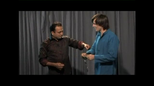 Video Chain Release Hand-Cuff by Uday - Trick (VT)