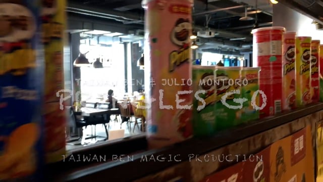 Video Pringles Go (Red to Green) by Taiwan Ben and Julio Montoro - Trick