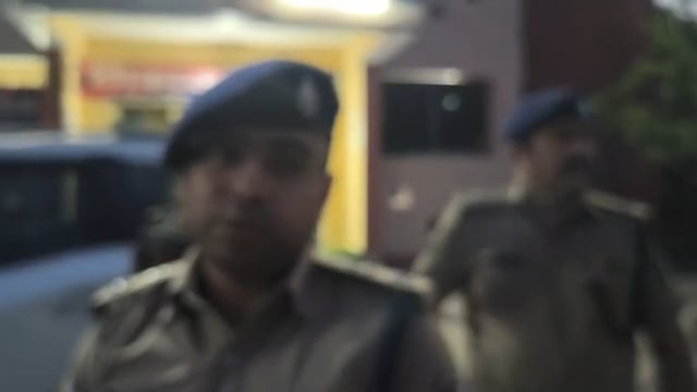 बेहतर पुलिसिंग और जनता से संवाद पर एसपी का फोकस, शिकारपुर थाना का निरीक्षण