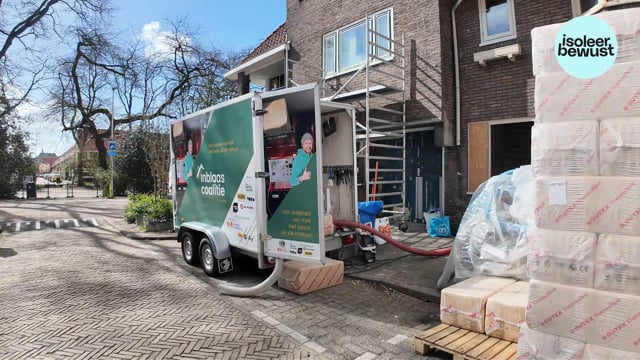 Inblazen houtvezel