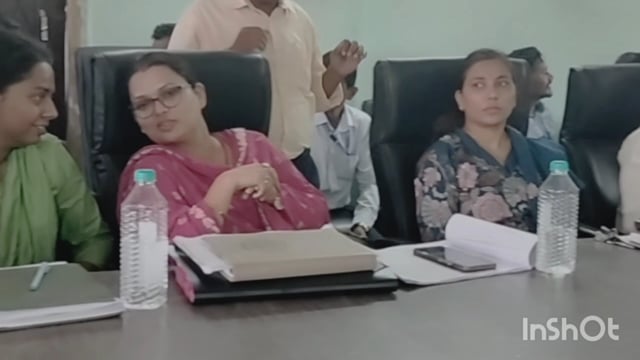 ता, चामोर्शी येथे नगरपंचायत आढावा बैठक अनेक प्रश्न निकाली नागरिकांची मोठ्या संख्येने उपस्थिती 