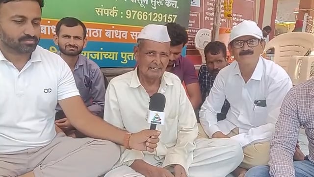 सरदारांचा पुतळा होतो मग आमच्या महाराजांचा पुतळा का होत नाही 
 या शेलार मामांन मोदीला इंग्रजीतून सुनावल