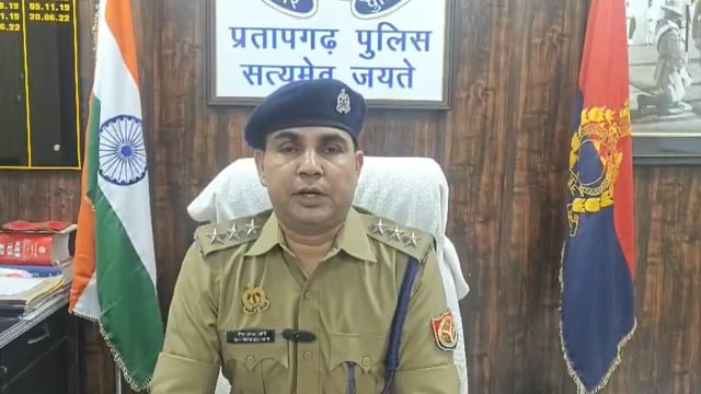 मान्धाता के शादी समारोह में युवती का हथियार लहराते वीडियो वायरल पुलिस ने शुरू की कार्रवाई#latest_news 