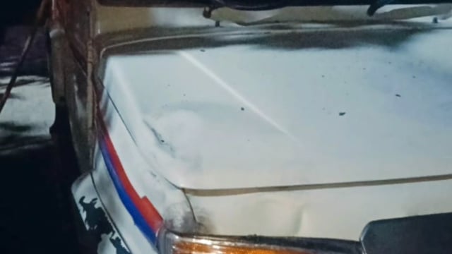 MANT-84 कोस परिक्रमा मार्ग पर टला बड़ा हादसा, सांड ने पुलिस वाहन को बनाया अपना निशाना,,