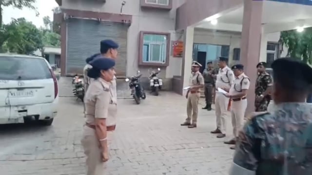पुलिस कप्तान उपेंद्रनाथ वर्मा ने अमरपुर थाना को लिया गोद, हर सप्ताह होगा औचक निरीक्षण।