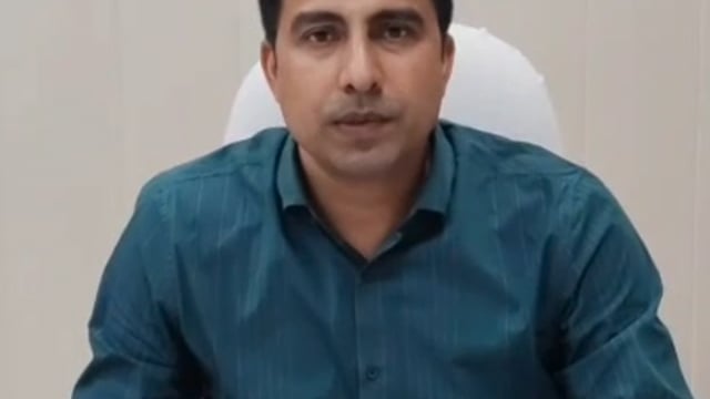 13 केंद्रों पर होगी लेखपाल भर्ती परीक्षा, प्रशासन ने किए कड़े इंतजाम

शाहजहांपुर में 21 मई को यूपी अधीनस्थ सेवा चयन आयोग की लेखपाल मुख्य परीक्षा 13 परीक्षा केंद्रों पर आयोजित होगी। परीक्षा सुबह 10 बजे से दोपहर 12 बजे तक एक पाली में संपन्न होगी। प्रशासन ने नकलविहीन, शांतिपूर्ण और सकुशल परीक्षा कराने के लिए सुरक्षा व निगरानी के कड़े इंतजाम किए हैं।