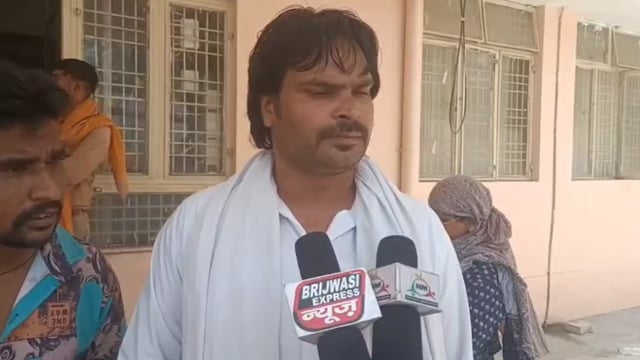 दो लड़कियों की शादी में हुए बबाल के बाद दूसरा पक्ष पहुंच एसपी कार्यालय कहां महाराणा प्रताप के प्रतिमा के बराबर में कर रहे थे पेशाब 
मना करने पर हुआ बवाल