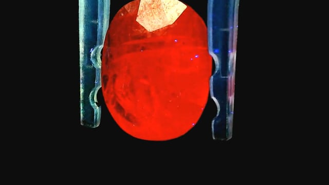 Burma Ruby 7.41 Carat — video