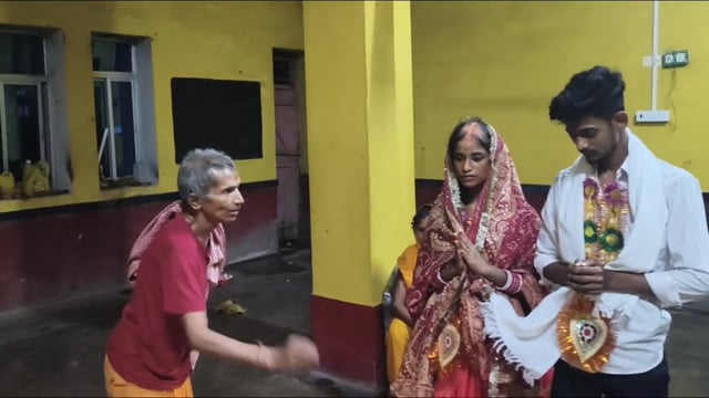 5 साल का प्यार आखिरकार शादी में बदला। जाति की दीवारे टूटी, प्रेम ने जीती सबसे बड़ी जंग।