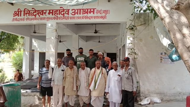 सोनई: श्री सिद्धेश्वर महादेव मंदिर लहचोर वन पर परिक्रमार्थियों की सेवा ।