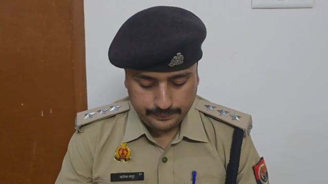 ▶️.....दिनांक- 25/26.05.2026, थाना कोतवाली लंभुआ, जनपद सुल्तानपुर। गंगा दशहरा धोपाप घाट मेला के उपलक्ष्य में किए गए डायवर्जन प्लान के सम्बंध में  क्षेत्राधिकारी लम्भुआ श्री ऋतिक कपूर की बाइट