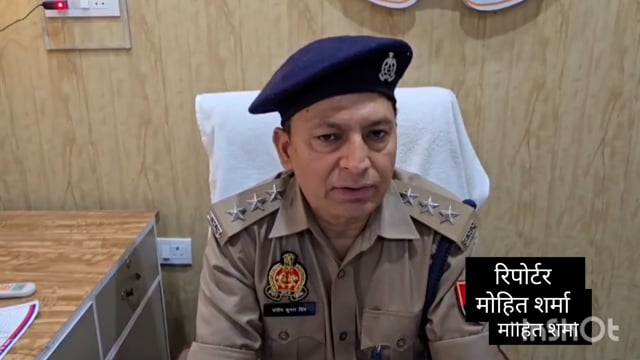 पति ने की पत्नी की धारदार हथियार से गला रेत कर हत्या पति फरार 