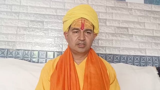 ईद पर निर्दोष जानवरों की बलि पर रोक लगाने की संतों की मांग,